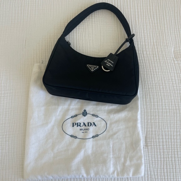 Re-Nylon Prada Re-Edition 2000 mini-bag - Picture 1 of 7